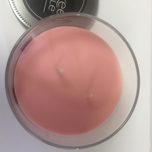 🆕 {Yankee Candle} BOLD Scent Candle - Picture 4 of 4